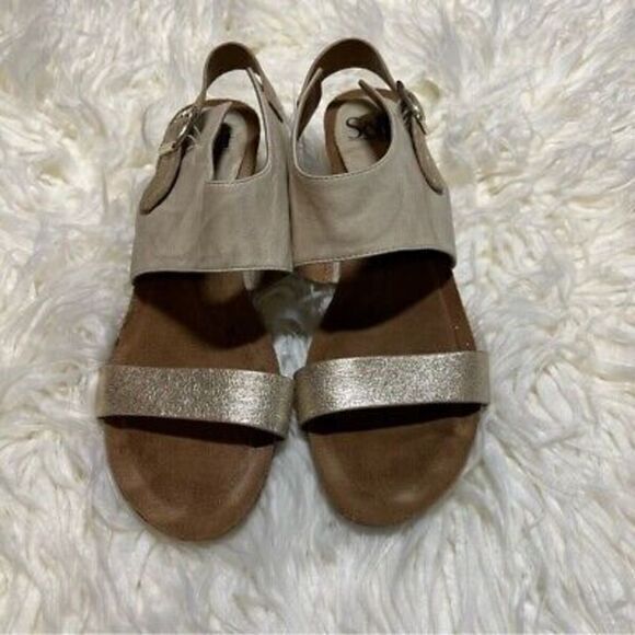 Sofft‎ leather metallic wedge sandals size 9.5 - Picture 1 of 6